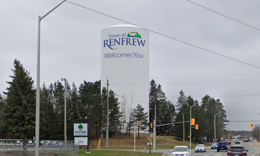 Renfrew water tower